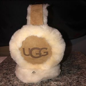 Ugg Wired Earmuffs/ Headphones